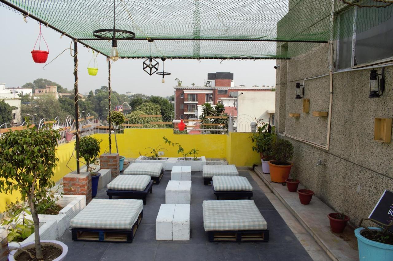 Bunkmates Hostel นิวเดลี ภายนอก รูปภาพ
